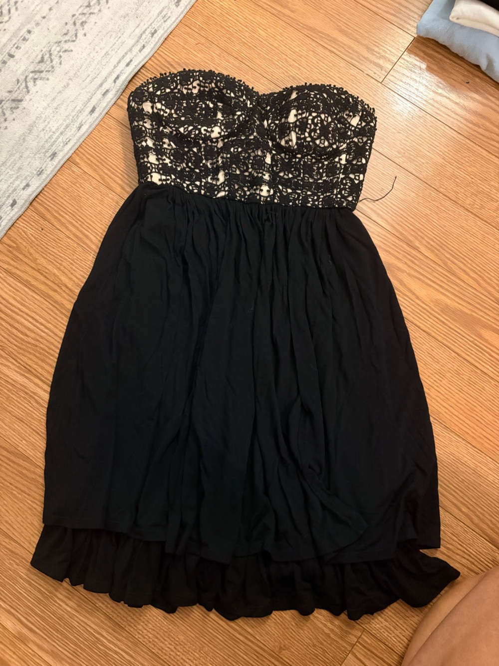 Lil Black Strapless Lace Bust Dress